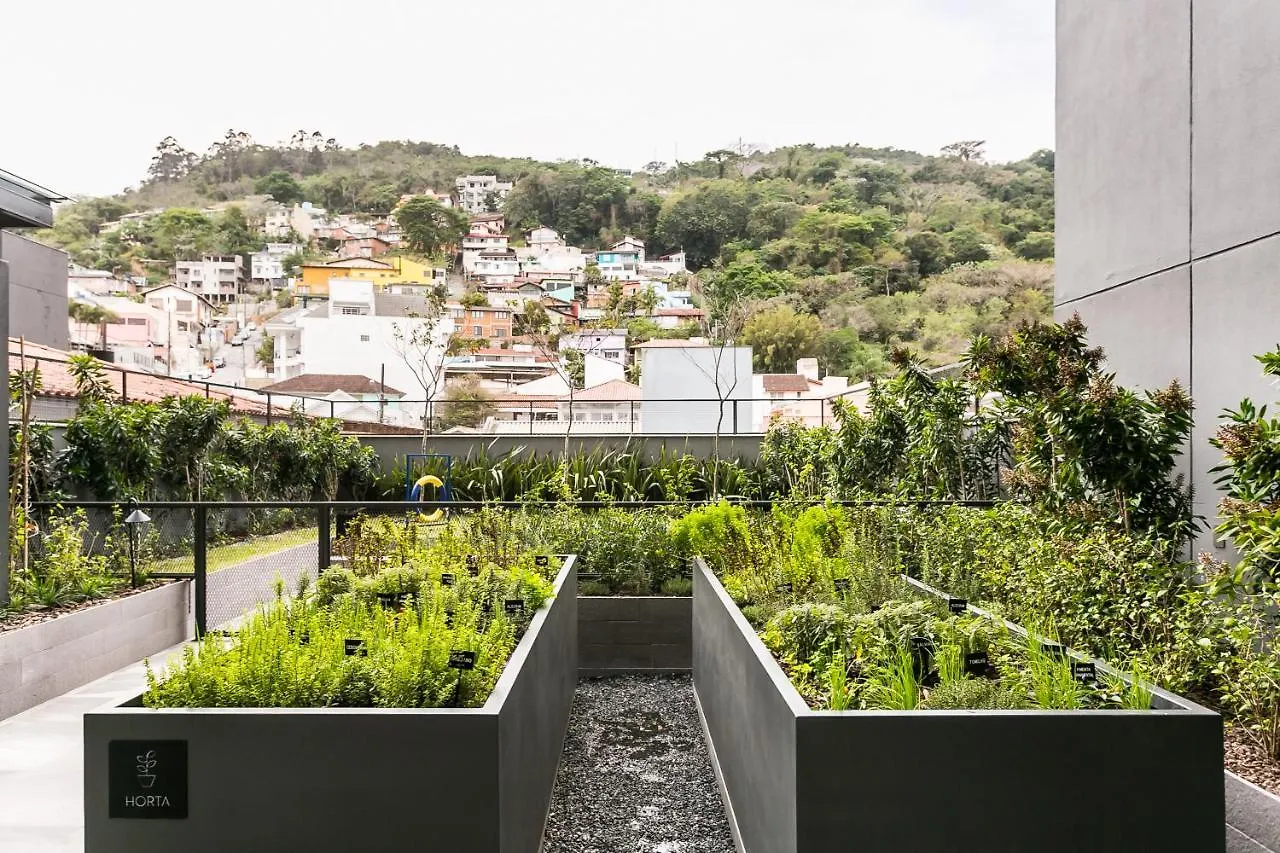 Vista mar, confortável e aconchegante em condomínio com infraestrutura de clube CA25 Florianópolis 0*,  Brasil